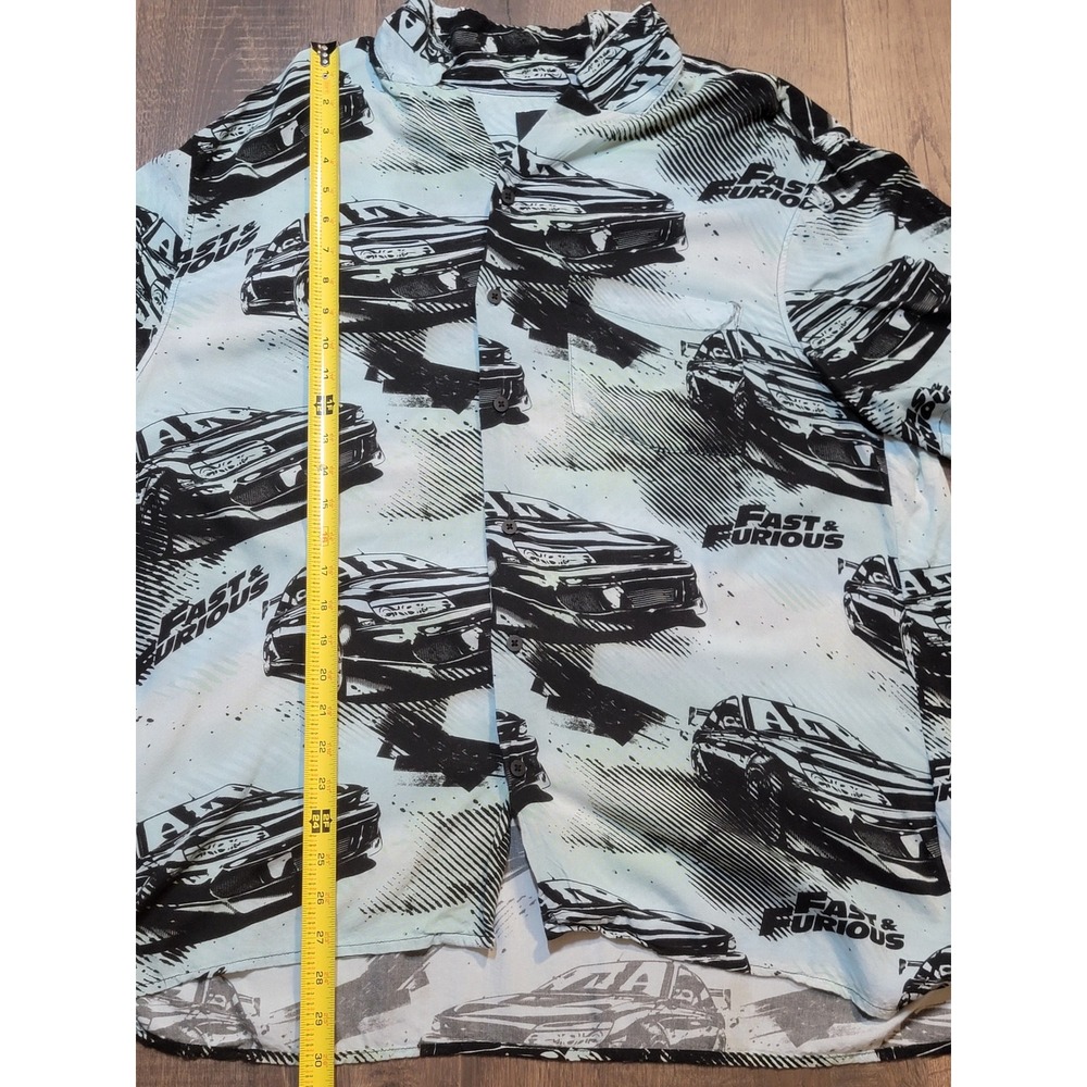 H&M Fast and Furious Button Down Shirt Car Print Short Sleeve -‎ L